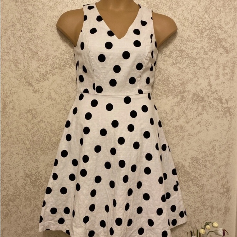 White House Black Market Black and White Polka Dot Fit And Flare Dress